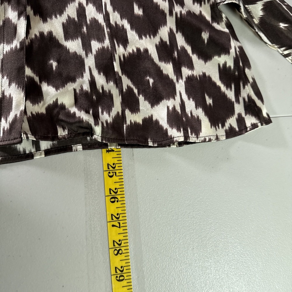 Lafayette 148 Silk Top Womens 4 Button Up 3/4 Sleeve Tie Front‎ Animal Career - Picture 14 of 14